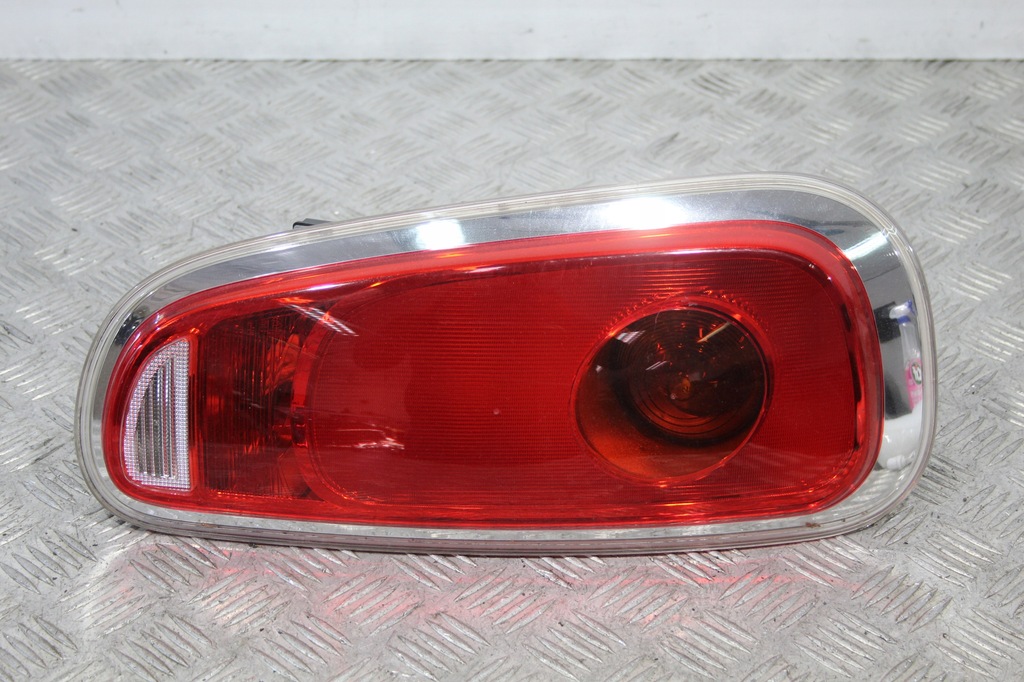 фото №1, Лампа правый задняя mini clubman f54 7352154