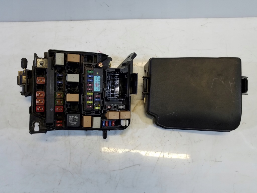 фото №1, Коробка запобіжників hyundai i40 1.7 91203-3z190