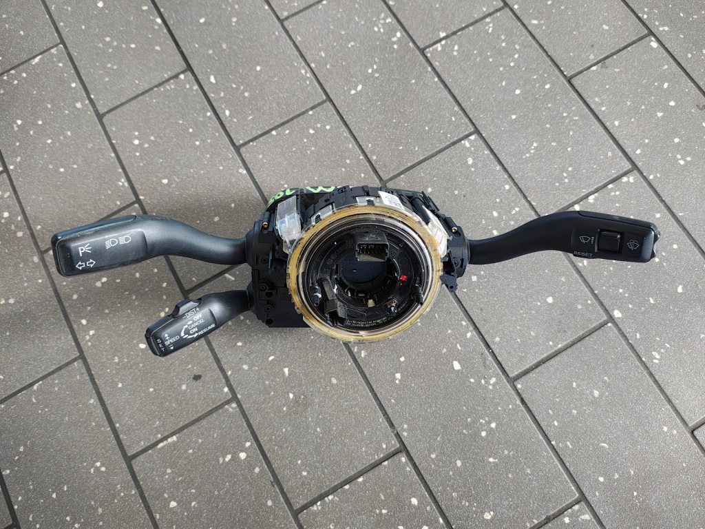 фото №1, Переключатели переключатель комбинированный лента подушка безопасности audi audi a8 d3