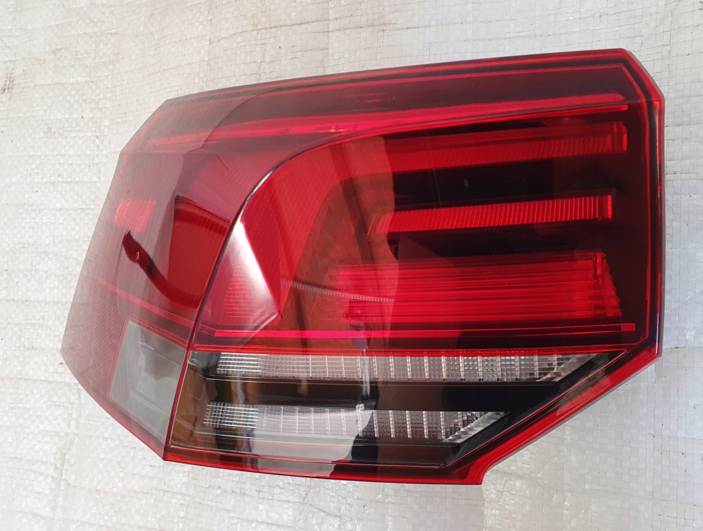 фото №13, Vw golf viii 8 hb лампа задняя левая led 5h0945095c