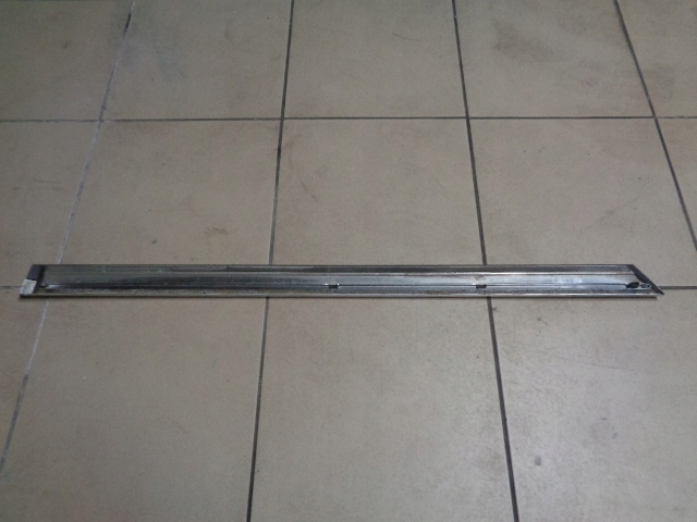 фото №14, Молдинг левый задняя vw phaeton 02-10 lr9v czarna