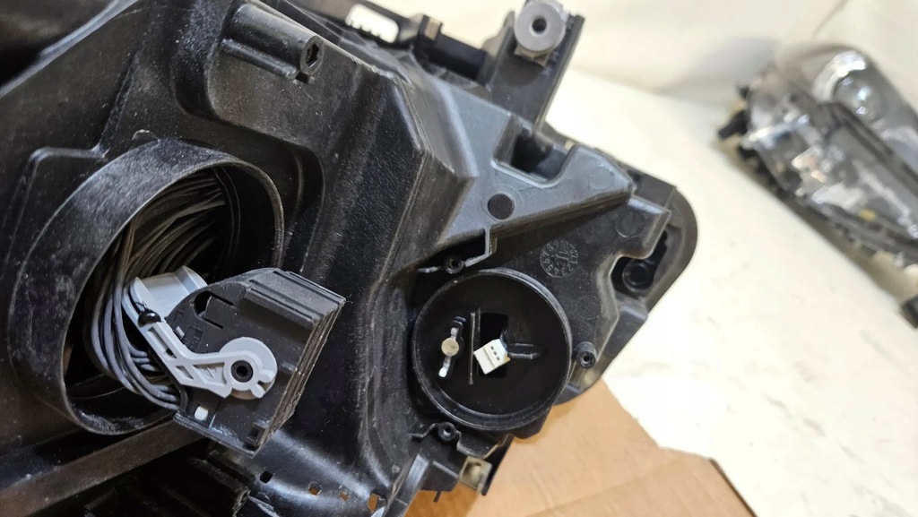 фото №6, Лампа права перед передня bmw 2 f45 f46 lci lift адаптивний led 5a017b6-02