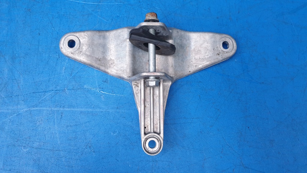 фото №1, Кронштейн опора кронштейн кронштейн porsche 911 991