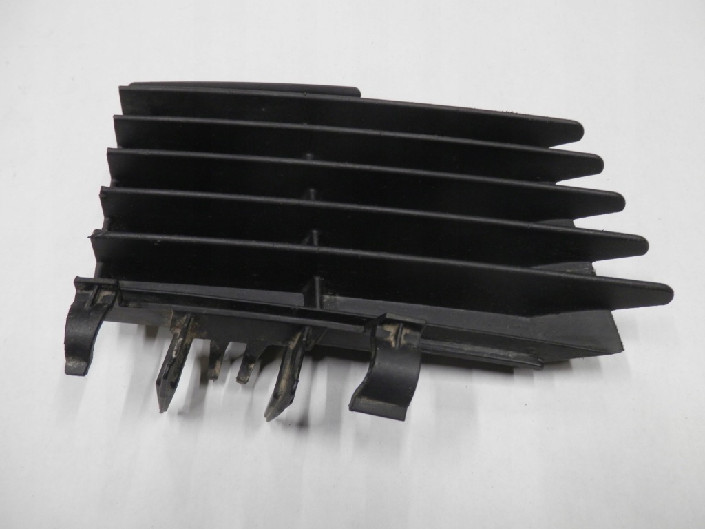 Купить Opel vectra c решётка заглушка бампера правая