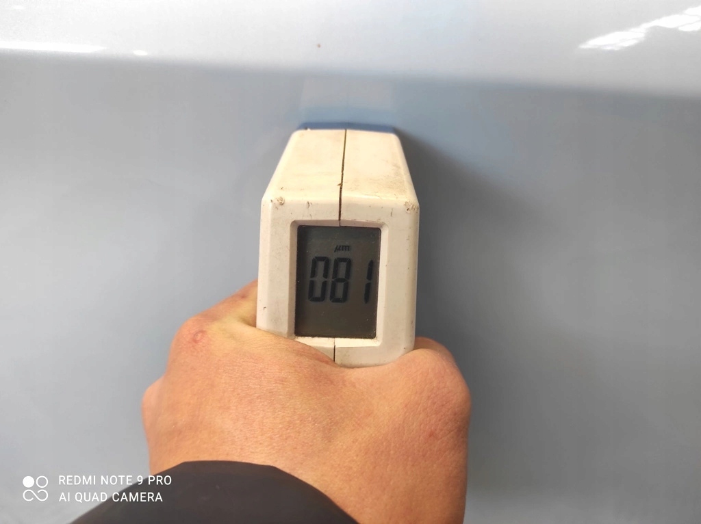 Кришка багажника задня кришка багажника opel karl колір gw7 Доставка