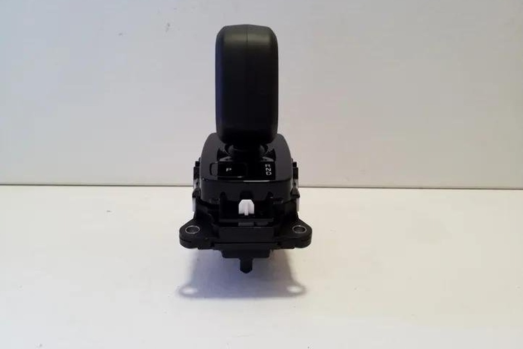 фото №8, Пелюстки перемикання перемикання передач volvo xc60 ii 246 32335745 2.0l hybrid 299kw 2023