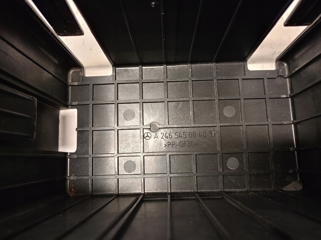 фото №10, Корпус аккумулятор a2465450840 mercedes w246