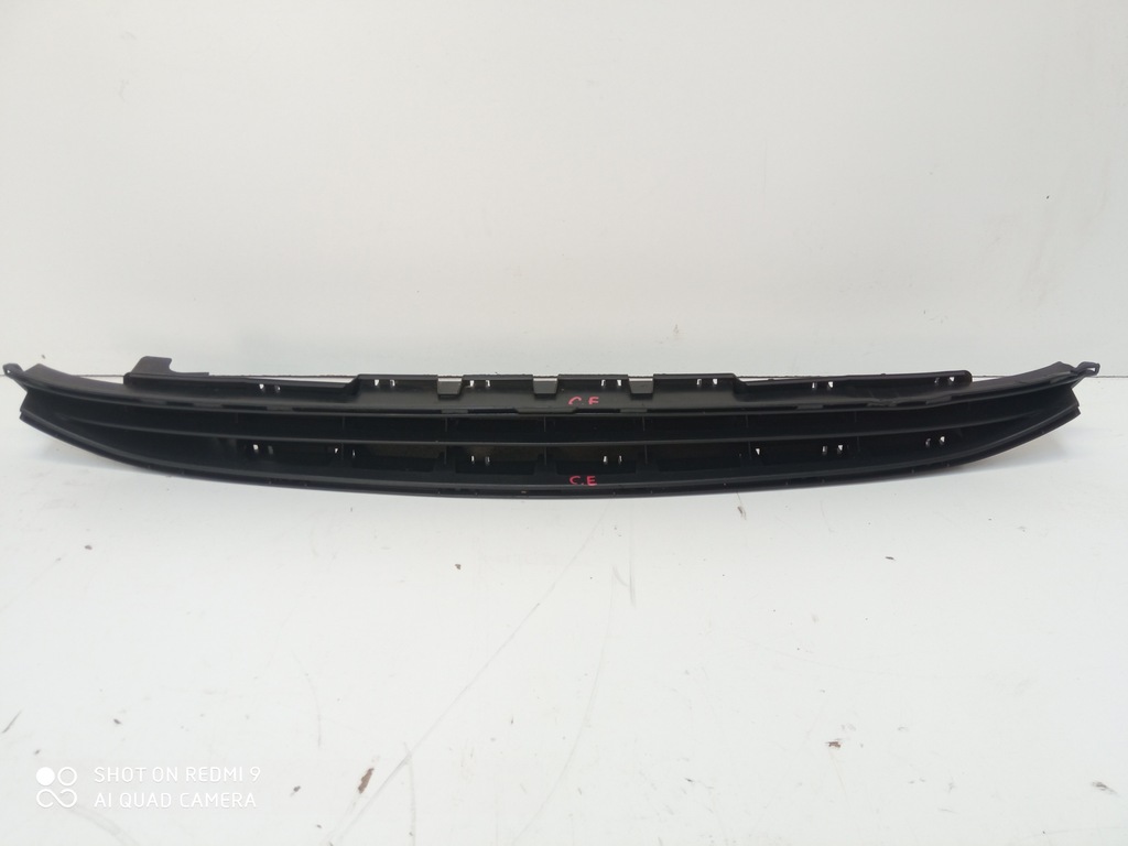 фото №1, Opel оригинальный номер 39003563 решётка бампера