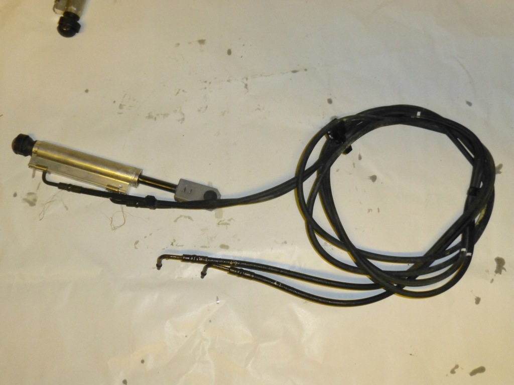 фото №1, Привід дах bmw e93 cabrio