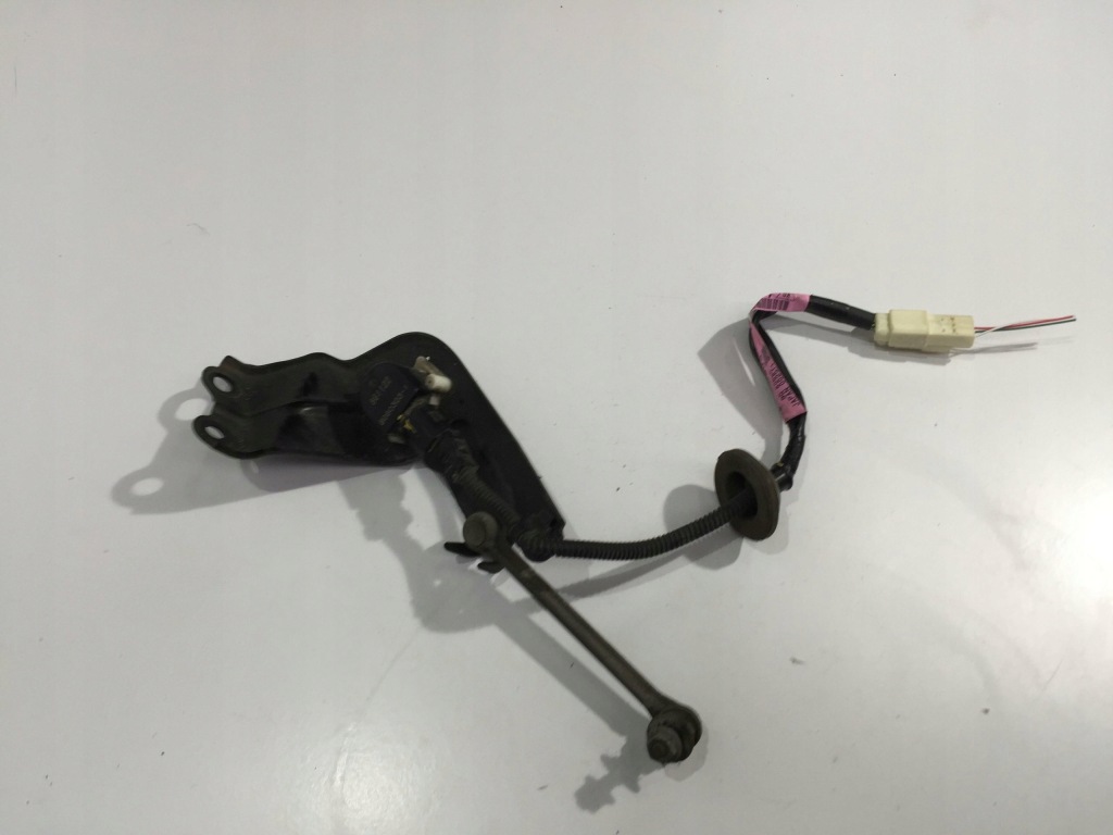 фото №1, Mitsubishi eclipse cross датчик вирівнювання лампа