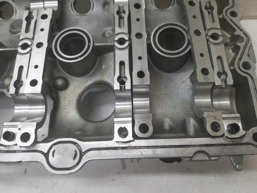 фото №11, Корпус валов audi rs3 rsq3 8v cupra ttrs tt 2.5 tfsi daz dnw 07k103475n