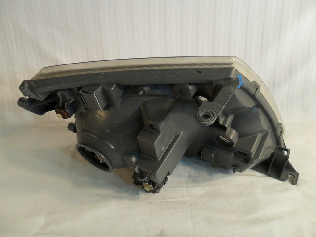 фото №12, Лампа левый перед eu toyota hiace 2007-