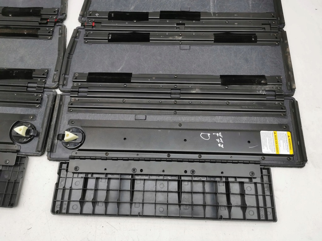 фото №6, Chrysler grand voyager v 2011 комплект обшивка багажника