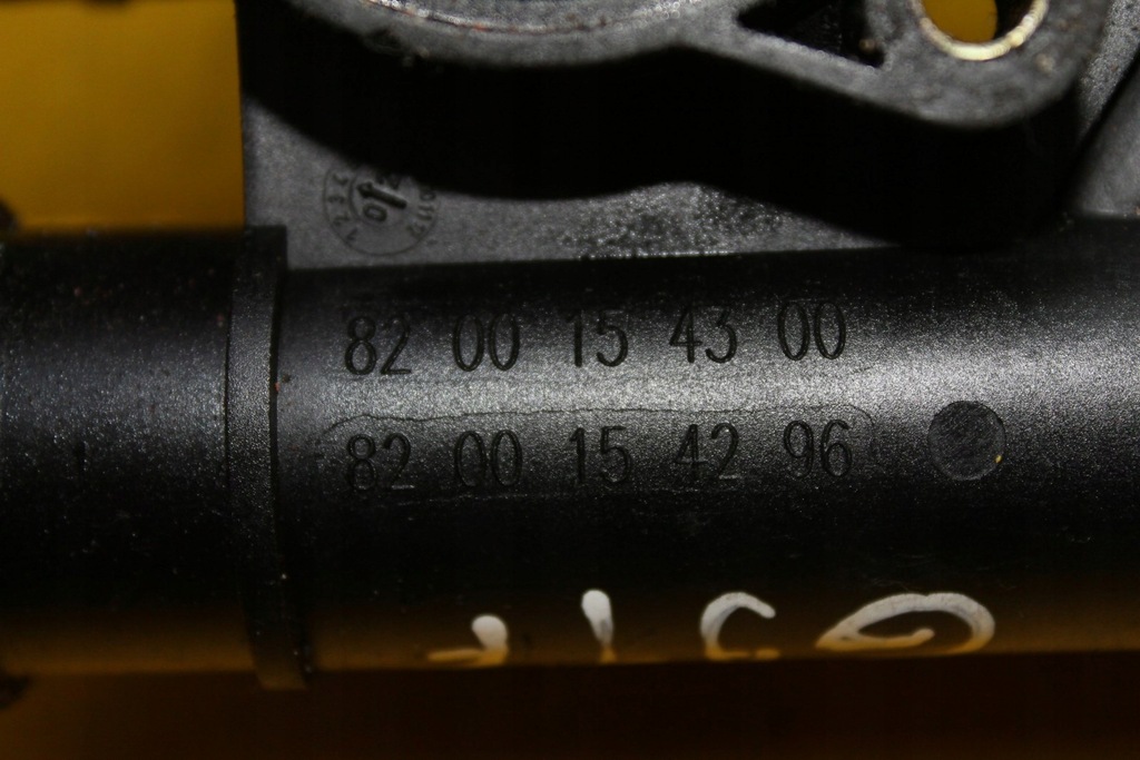 фото №14, Корпус термостата 8200154296 master ii 2.2 dci