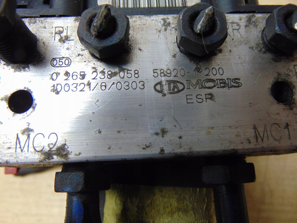фото №11, Насос abs kia venga 1.4 crdi 58920-1p200