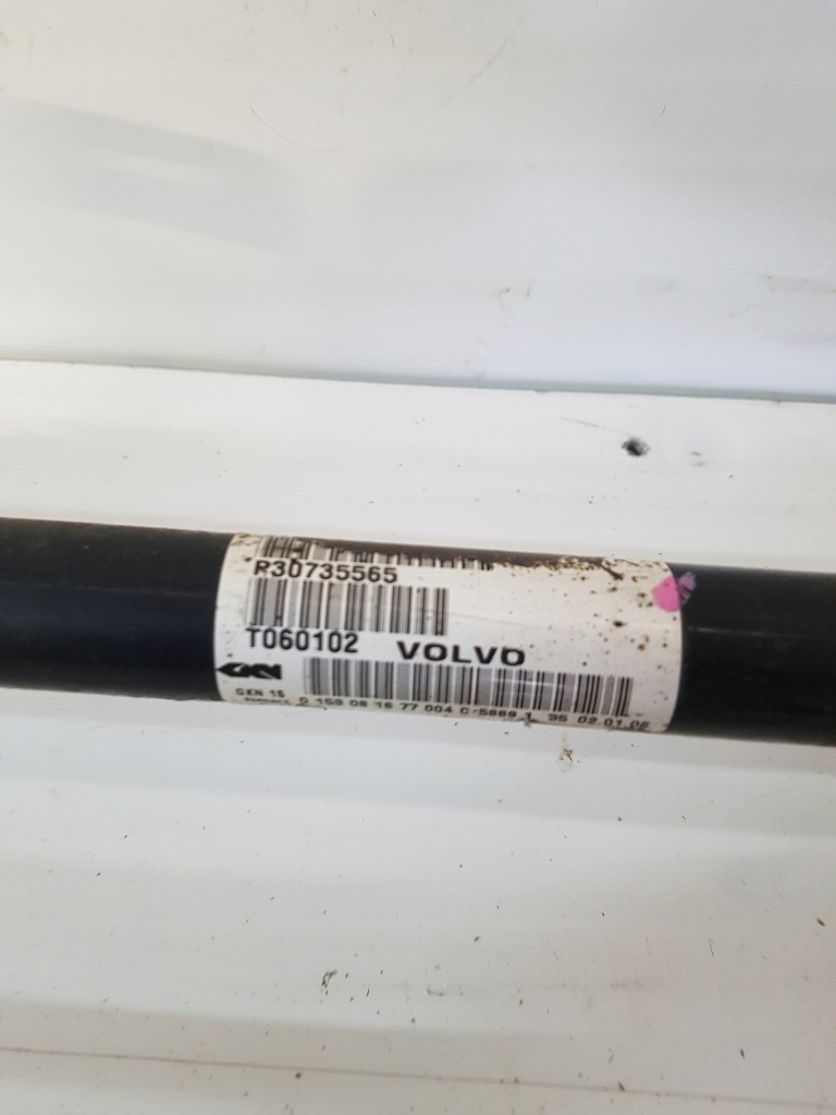 Приводной вал левая правый  задний volvo xc90 2.4 d5 p30735565 в Украине