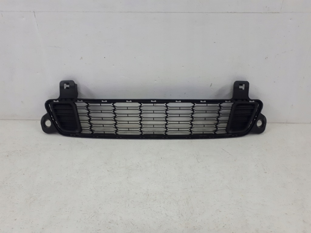 Купити Решітка впуск бампера перед citroen elysee