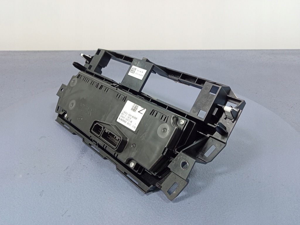 фото №7, Mazda 3 iii bm панель кондиціонера bht161190d