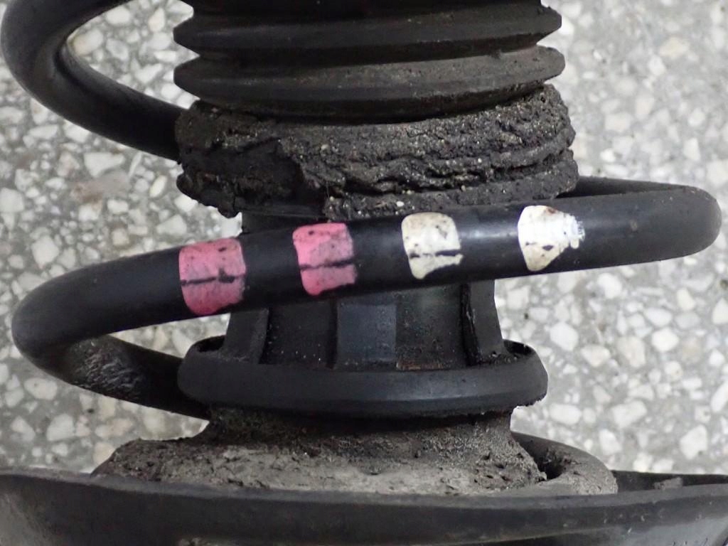 фото №9, Mcperson поворотний кулак комплект права vw golf v vi plus + 1.6 tdi cay 10r