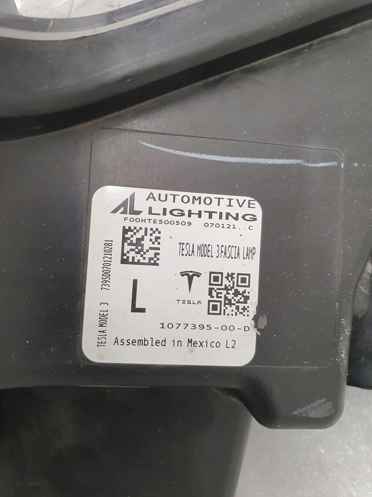 фото №6, Tesla y 3 противотуманная фара левый перед передний