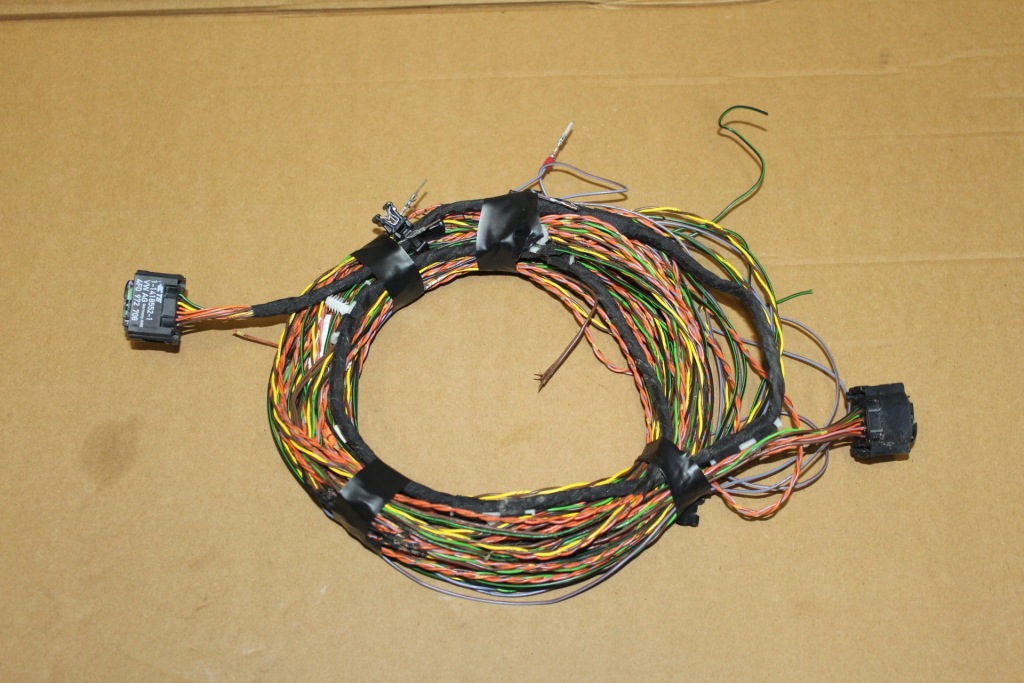 фото №1, Жгут радаров ассистент задняя vw passat b8