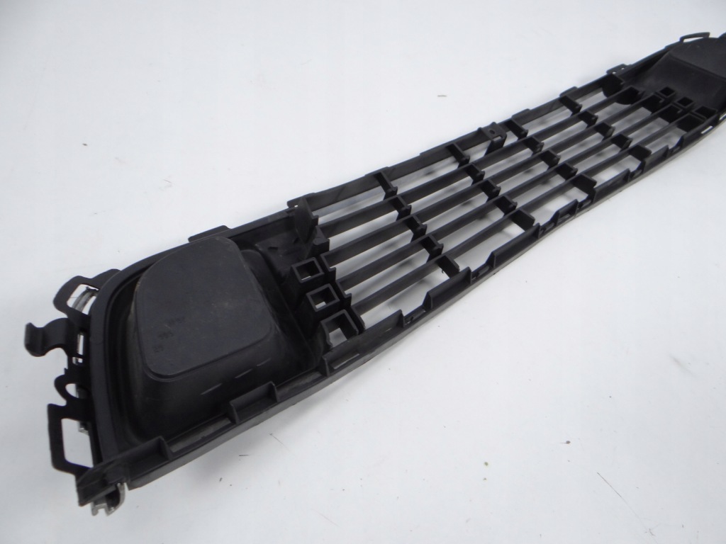 фото №6, Citroen c5 ii 2008- решітка середня бампера перед