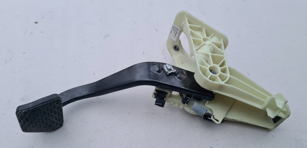 фото №1, Bmw x3 f25 x4 f26 педаль тормоза 6787363