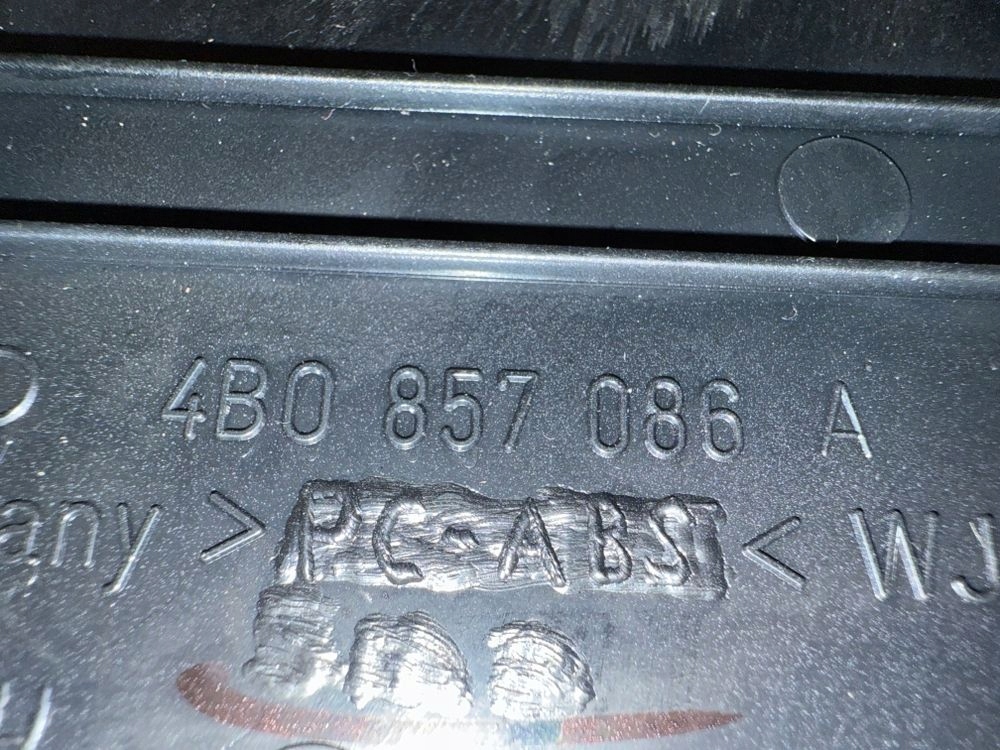 фото №10, Audi a6 s6 c5 4b 1998 з передній боковий element панелі приладової панелі