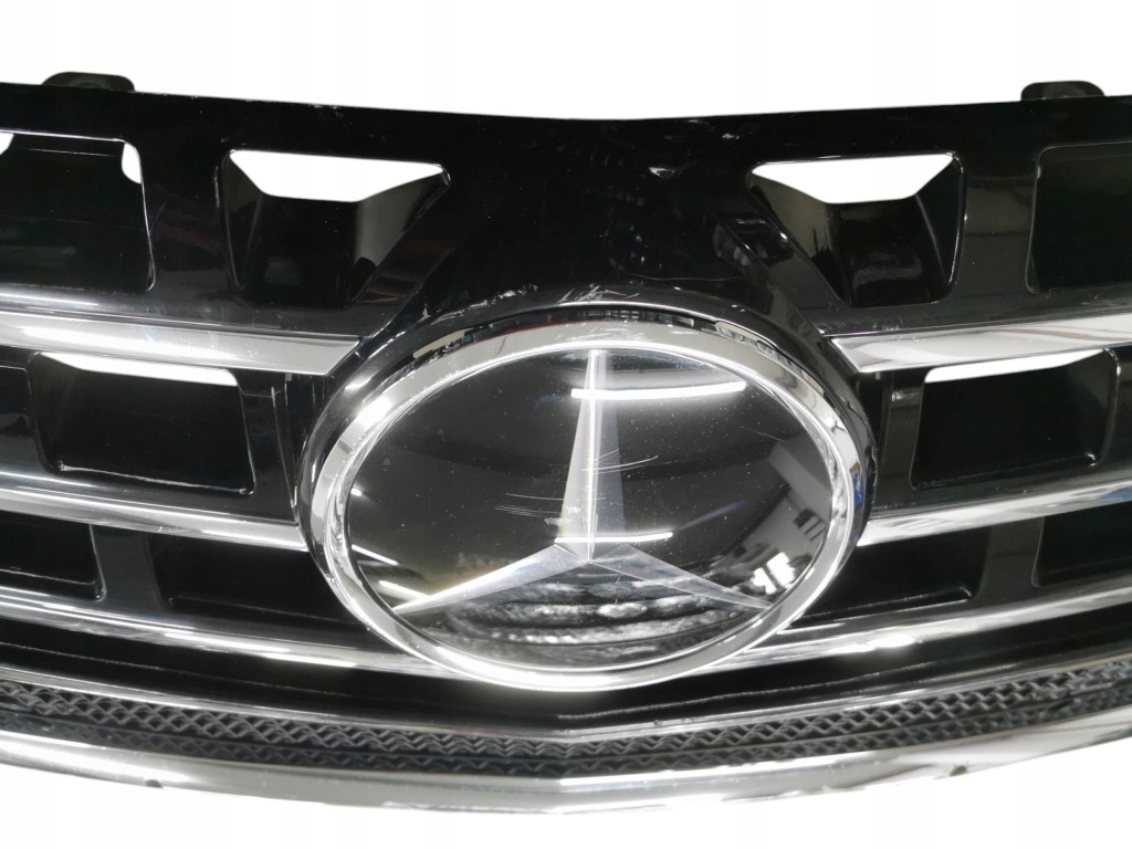 Бампер, решётка радиатора, решётка радиатора, решётки mercedes ml w166 115. с Разборки