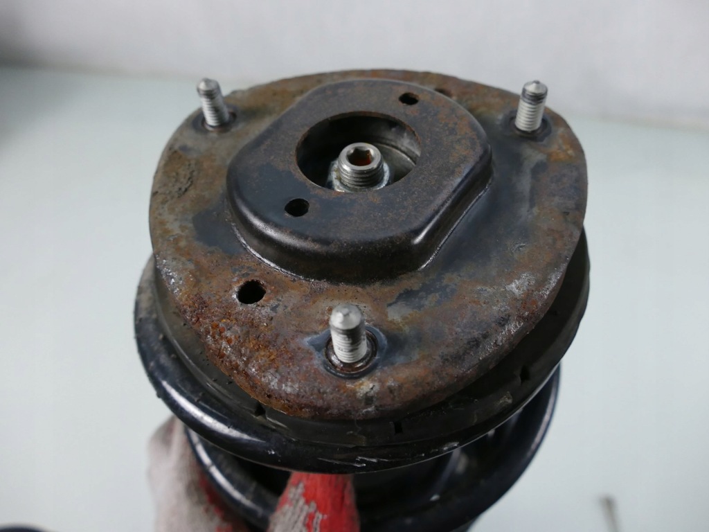 фото №6, Mercedes r171 3.5 v6 амортизатор правый перед