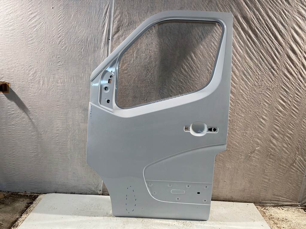 фото №1, Renault master дверь левый перед передние