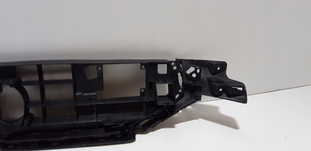 фото №12, Усилитель решётка решетка перед audi a6 c8 4k0807233a