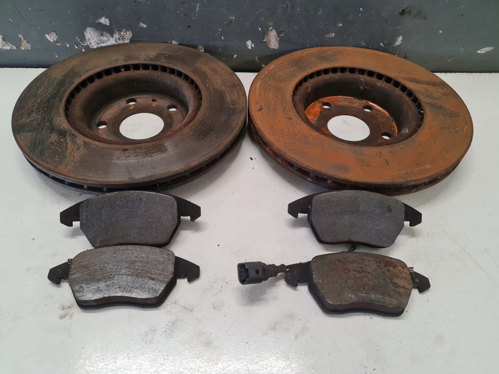 фото №1, Диск тормозные диски тормозные колодки vw passat b6 2.0 tdi 310mm