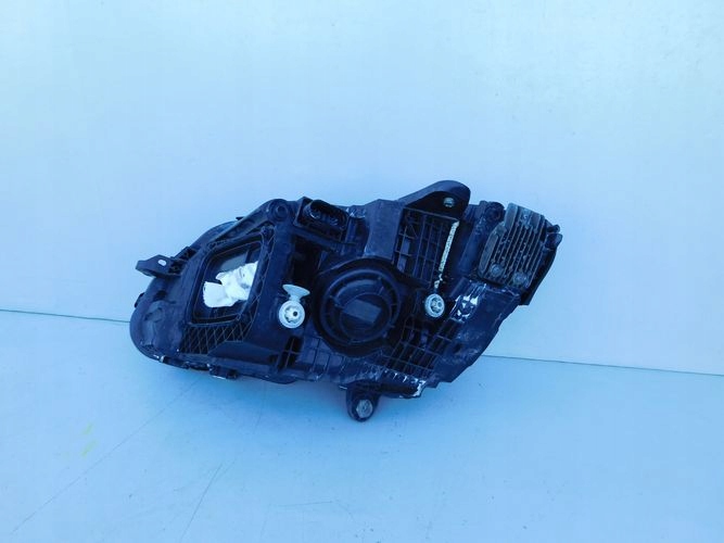 фото №5, Mercedes w205 c-klasa full led 18- фара правый