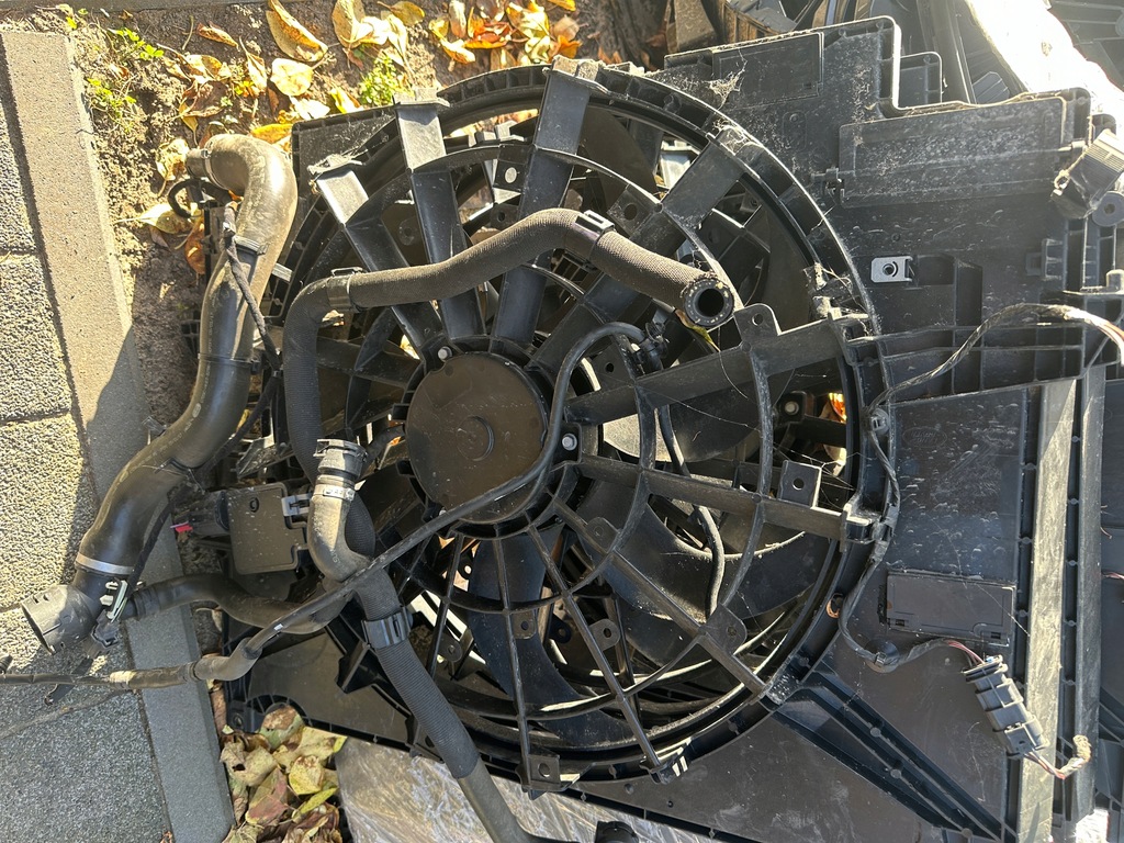 фото №1, Jaguar f-pace velar вентилятор радиатор