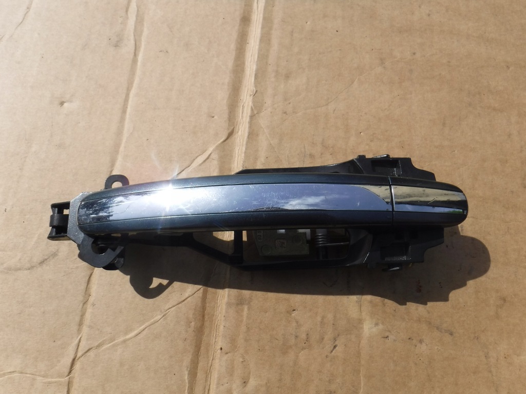 фото №1, Ручка наружная левый перед vw phaeton 3d0837205a