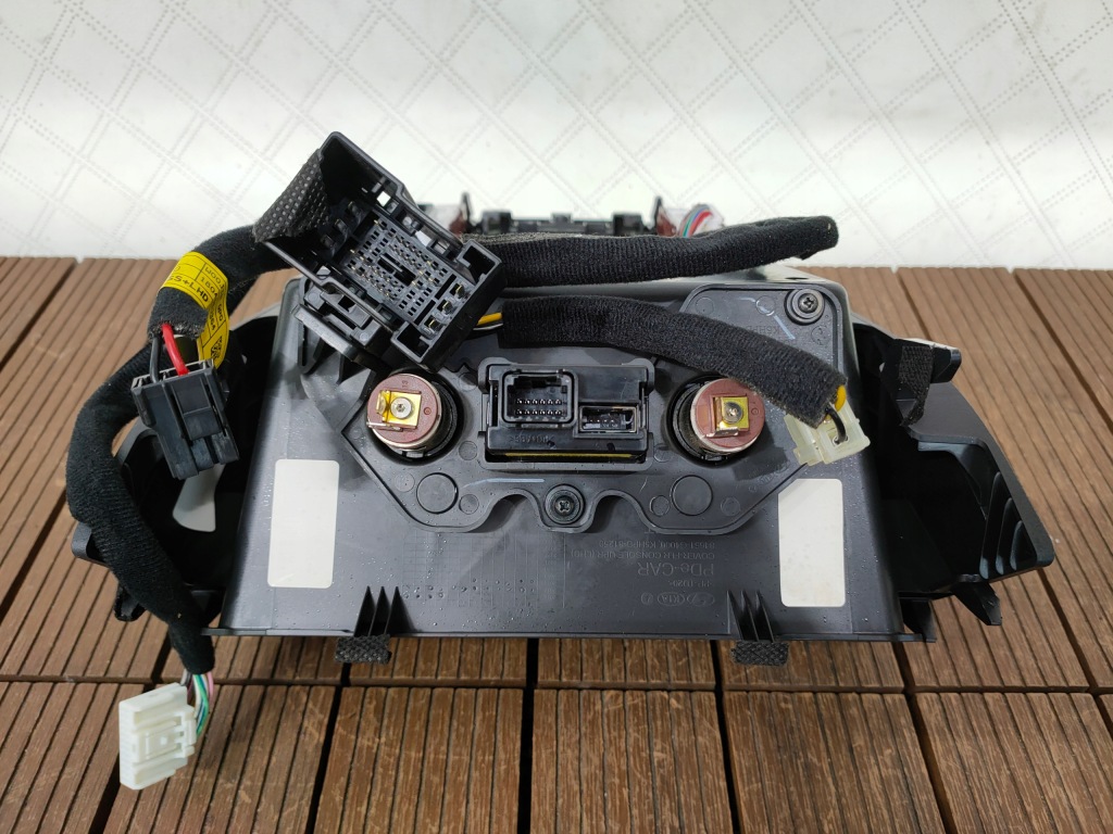 Hyundai i30 iii 16-23 тунель середній панель підігрів сидінь port usb aux Ціна