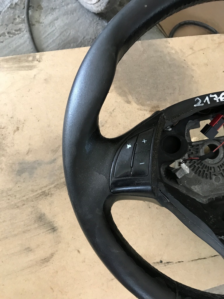 фото №7, Fiat grande punto воздуховод мультифункция трёхспицевая кожаный sv70042000