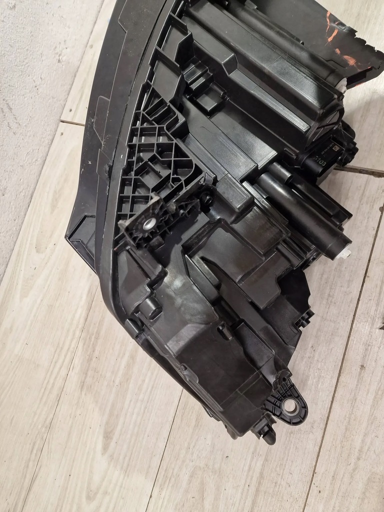 фото №11, Лампа правая перед skoda enyaq full led 5lb941016a