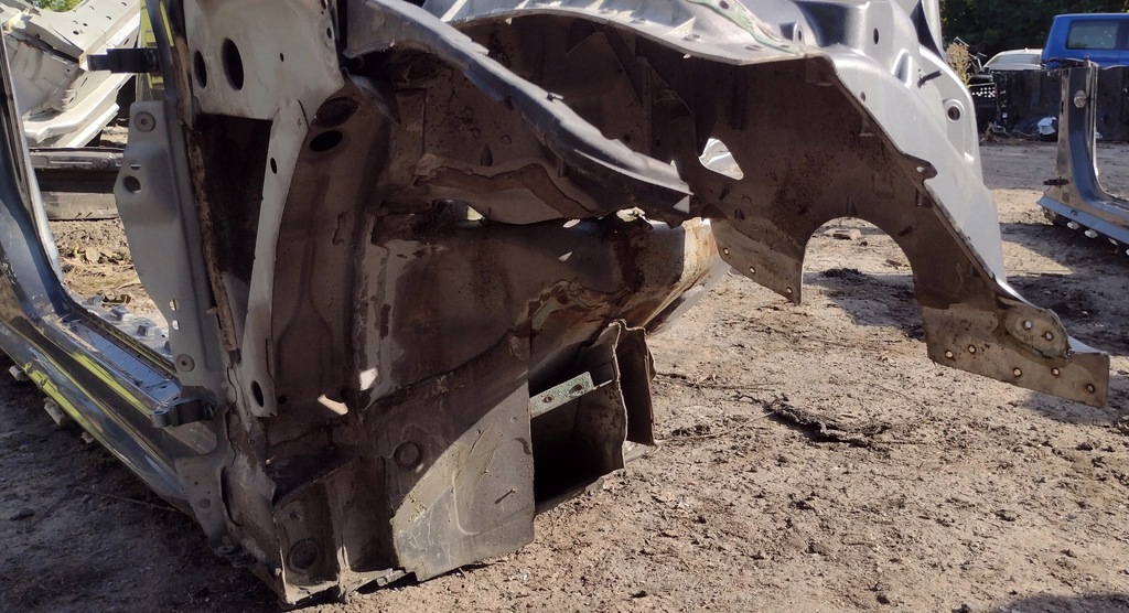 фото №3, Audi a6 4g чверть передня перед права поріг