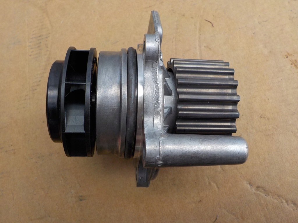 фото №9, Насос wody skoda audi vw seat 038121019e 038121031f nowa оригинал