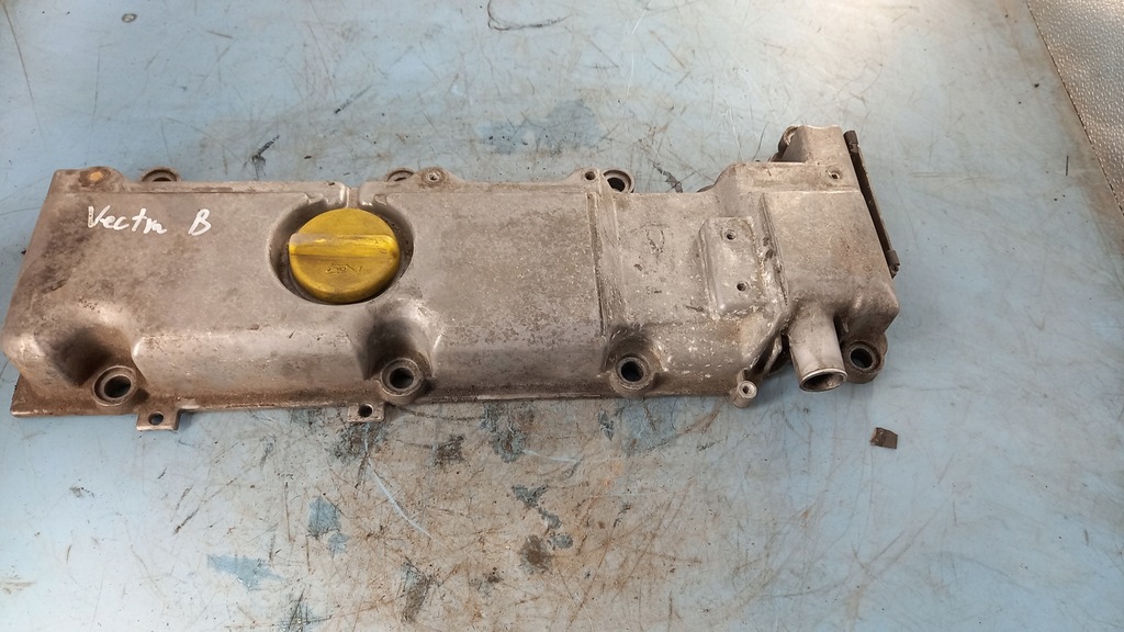 фото №1, Кришка клапанів opel vectra b