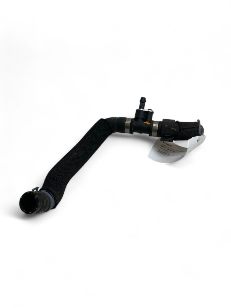 Audi e-tron 2021 шланг / пабтрубок  радиатора Недорого