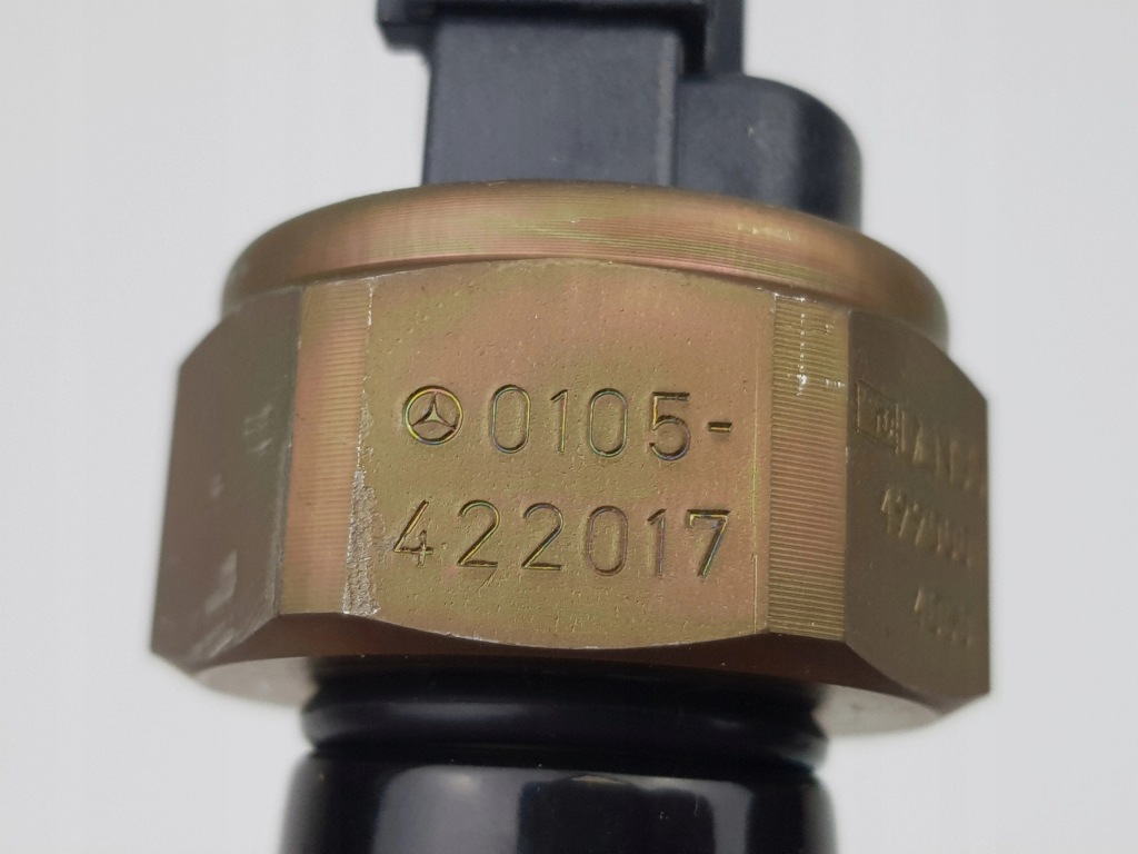 Купити Новий оригінальний датчик підвіска ads mercedes w140 a0105422017