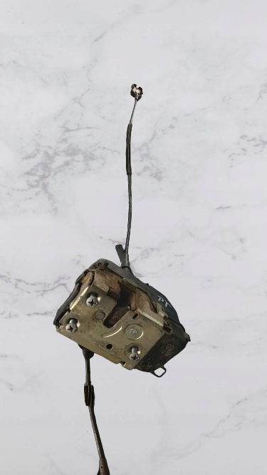 фото №2, Замок правый задняя nissan primera 2.2dci 03r