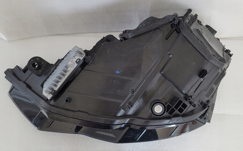 фото №10, Лампа права перед full led matrix audi a6 c8 4k0