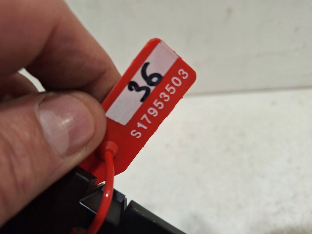 фото №5, Рамка панель кондиціонера 682604550r renault trafic iv 22-