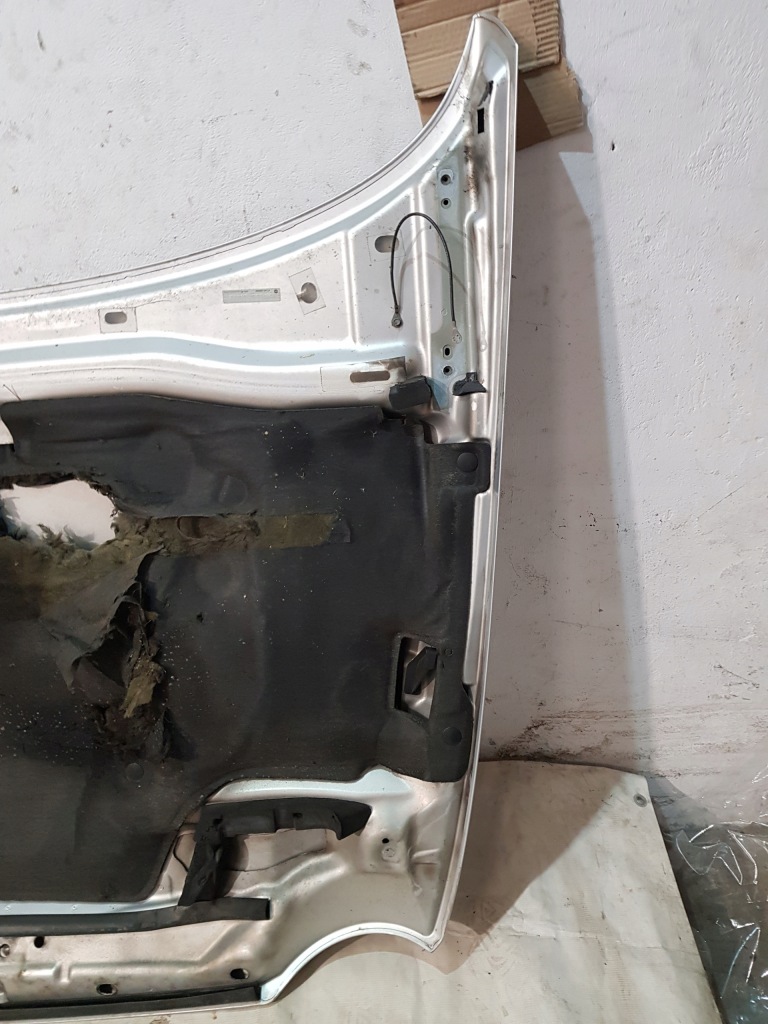 Купити Капот кришка двигуна jeep cherokee kj європа  ps2 qs2