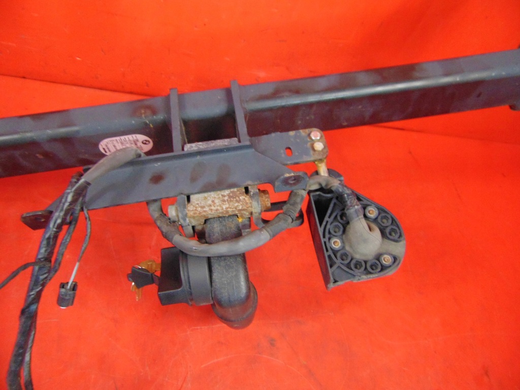 фото №9, Bmw 2 f46 gran tourer f45 hak буксировочный балка шар wypinana жгут 13 pin