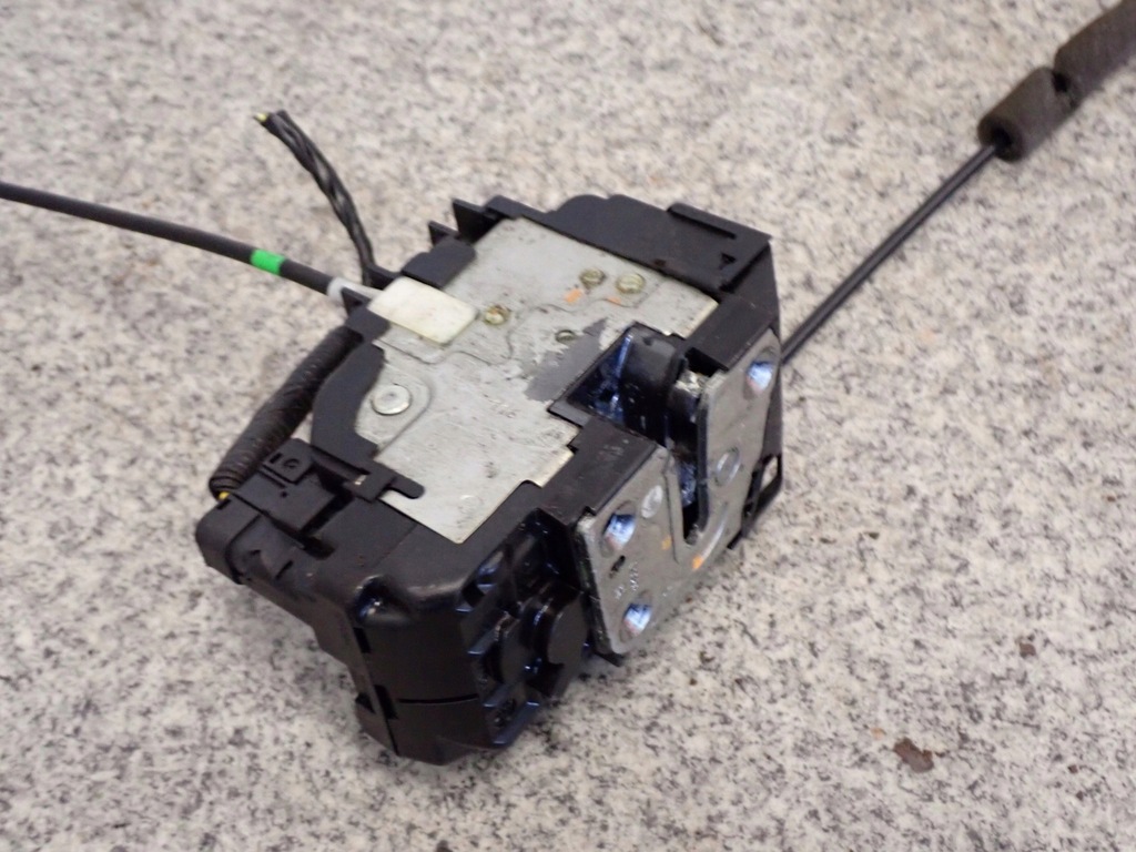 фото №1, Nissan micra k12 03-10 замок двері передній правий